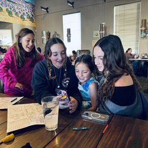 Meet your Posher, Julie